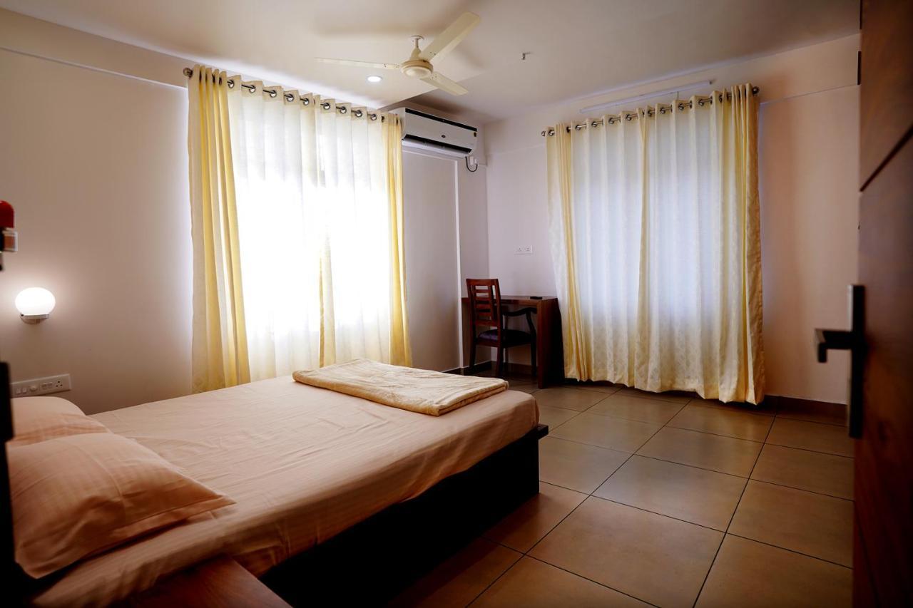 Kadampanattu'S Homestay Kochi 外观 照片