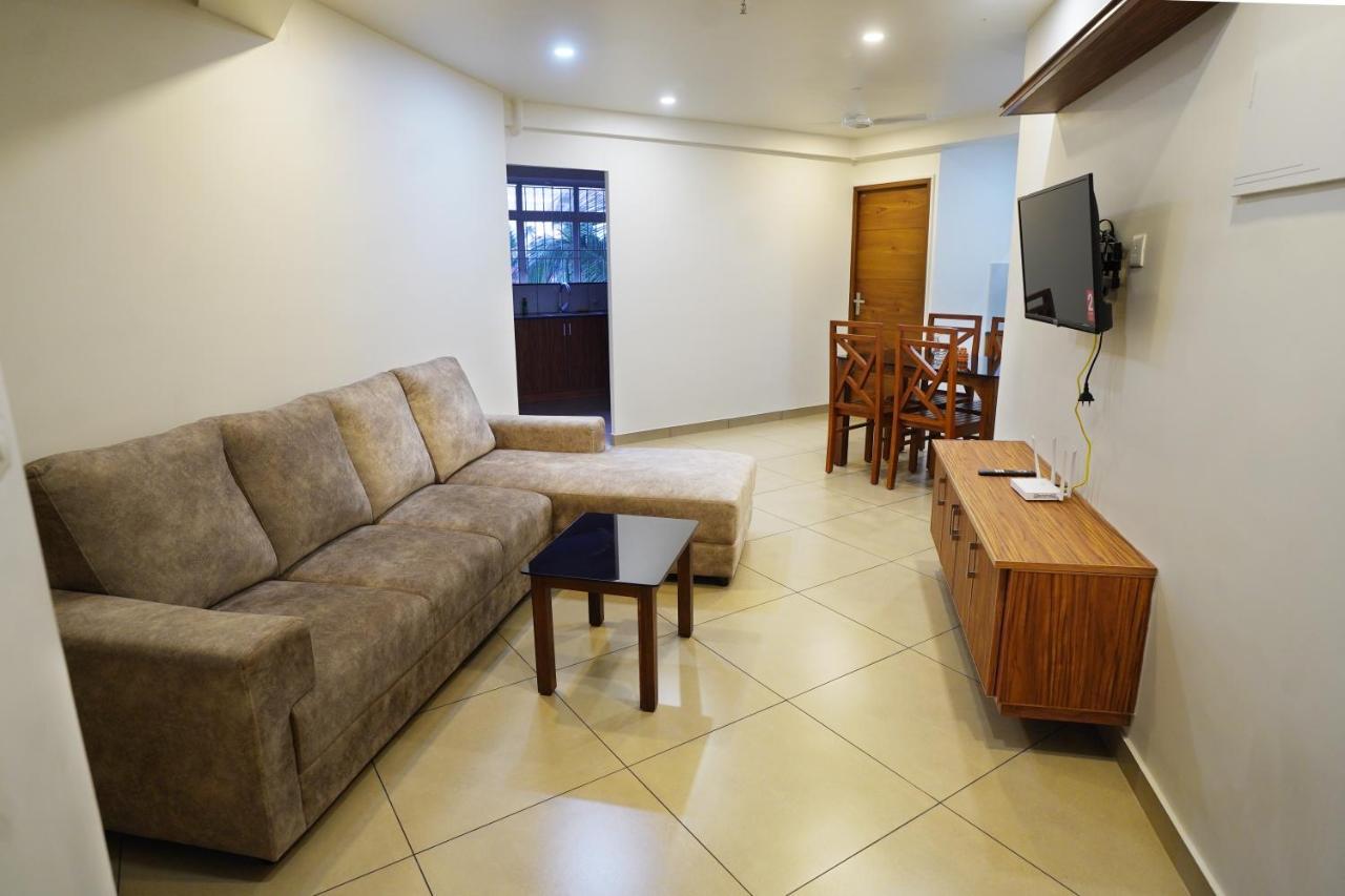 Kadampanattu'S Homestay Kochi 外观 照片