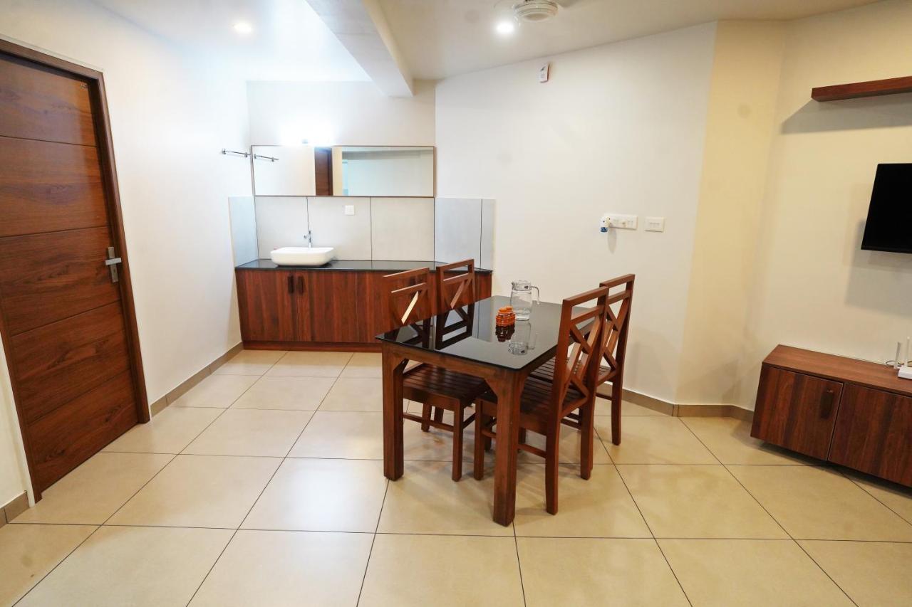 Kadampanattu'S Homestay Kochi 外观 照片